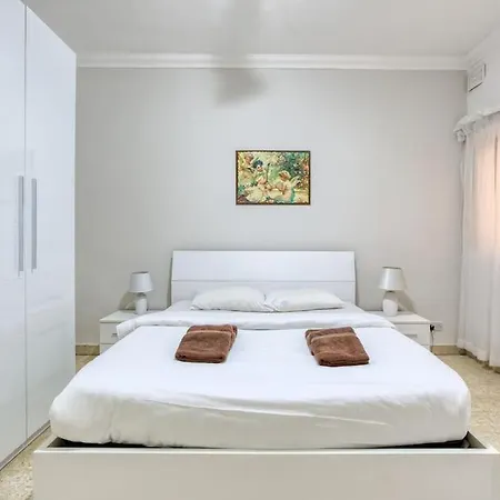 Wonderful And Spacious Seaview In Appartement *