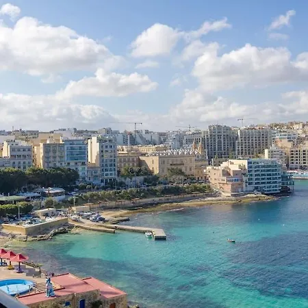 Wonderful And Spacious Seaview In * Sliema