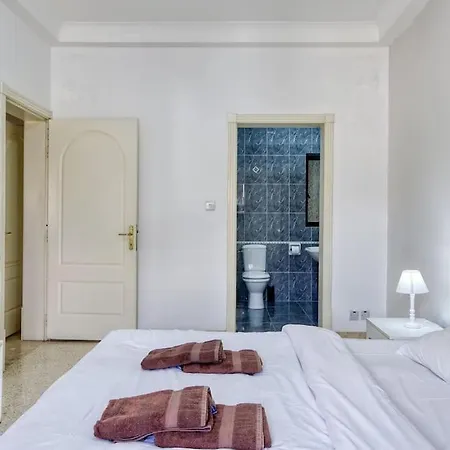 Apartmán Wonderful And Spacious Seaview In Sliema